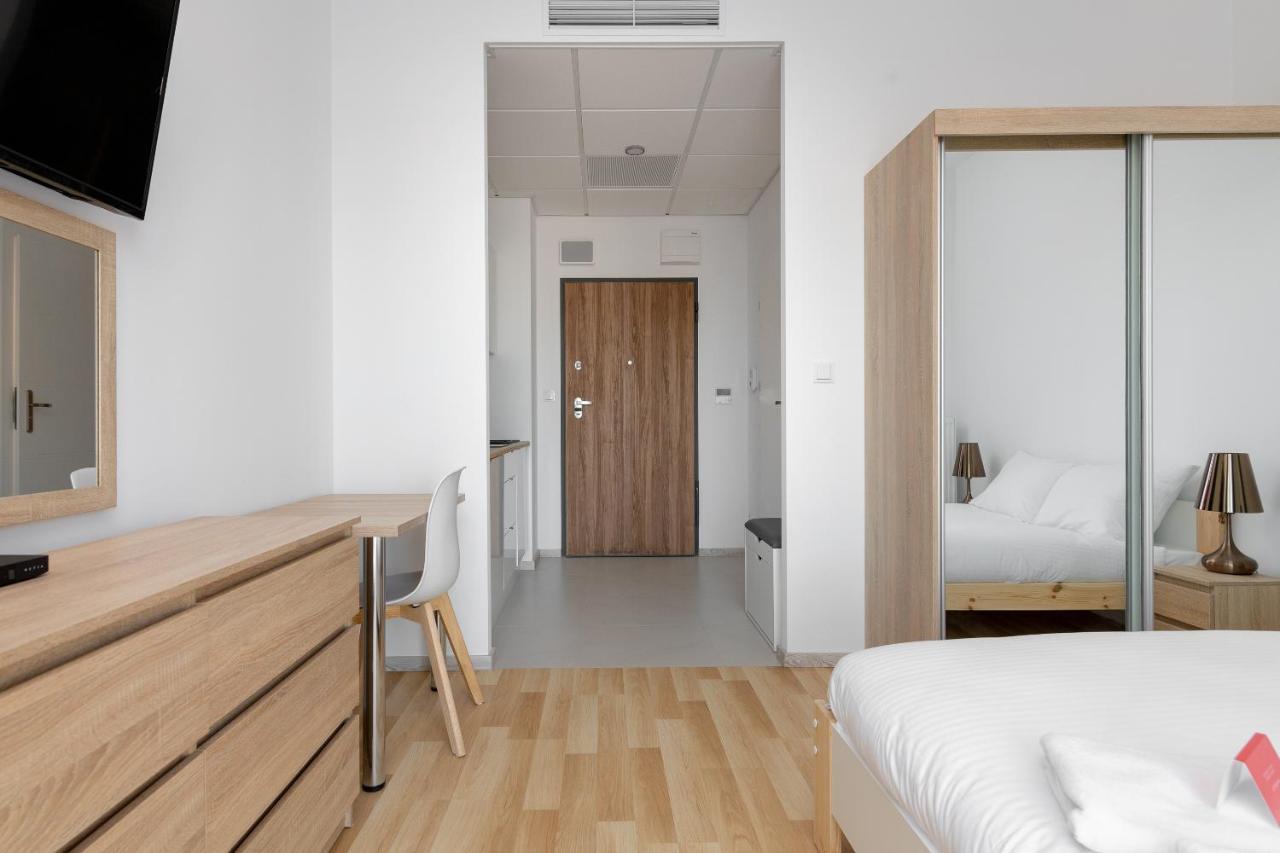 Wola Chic Studios Warszawa Exteriör bild