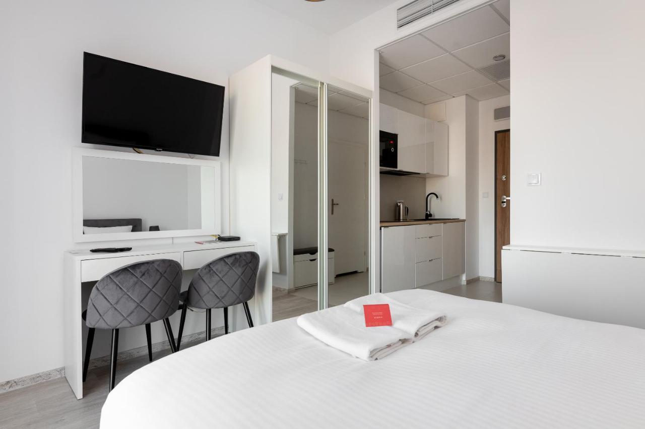 Wola Chic Studios Warszawa Exteriör bild