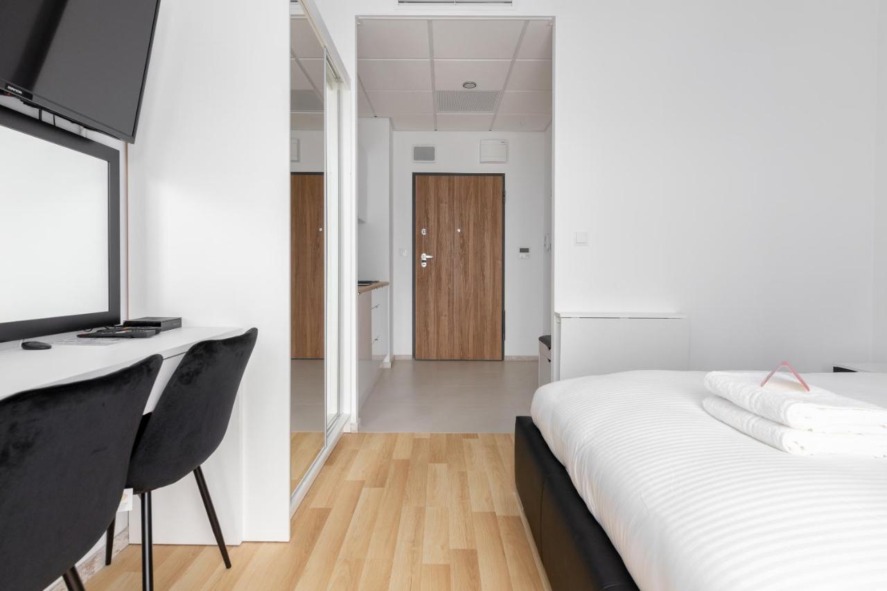Wola Chic Studios Warszawa Exteriör bild